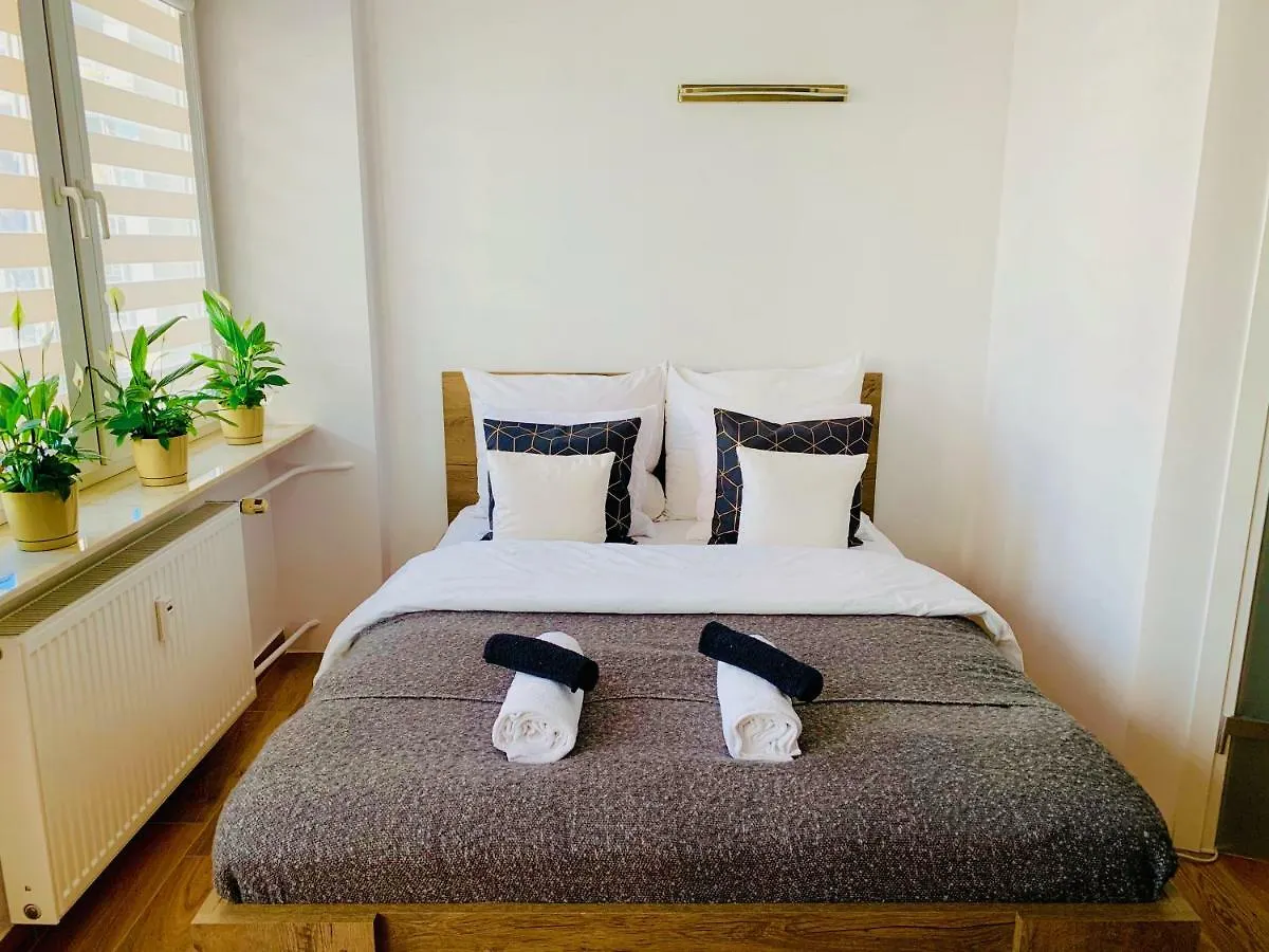 Patronus Vip Apartments City Center Warsaw 0*,  Poland